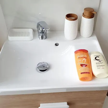Prestige Jungle Chic Plaine Images Apartmán Roubaix